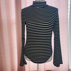 Flare sleeve body suit